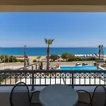 Klonis 2*