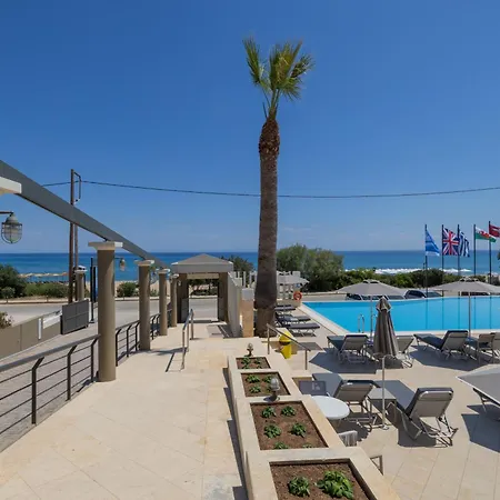 Anassa Hotel 2*