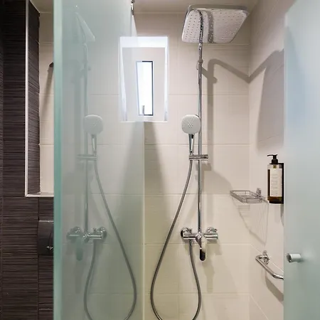 Klonis Hotel 2*
