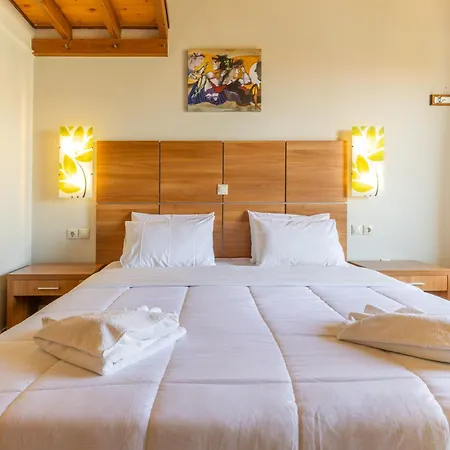 Anassa 2* Skala (Kefalonia)